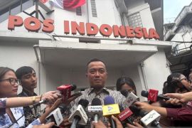 Presiden Prabowo berpesan tak perlu dikirimi karangan bunga ulang tahun