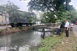 Pemkot Tangerang normalisasi anak sungai cisadane antisipasi banjir