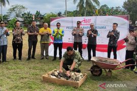HST letakkan batu pertama pembangunan fisik Koperasi Merah Putih di Desa Kasarangan