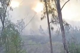 Tim TNGR padamkan titik api di kawasan Gunung Rinjani