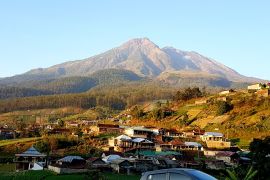 Pemerintah tegaskan Gunung Lawu tidak termasuk WKP panas bumi