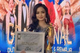 Remaja Pangkalpinang Chariesa Putri raih gelar Duta Pariwisata Remaja Nasional Berprestasi 2025