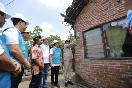 PLN sambung listrik gratis untuk 171 warga prasejahtera di Tulungagung