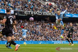 Manchester City kalahkan Villarreal 2-0