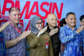 Wali Kota Lisa siap perkenalkan produk unggulan pasca dibukanya penerbangan Banjarmasin-Kuala Lumpur