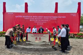 AUCMA bangun pabrik cerdas pertama di Indonesia