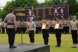 Polres Singkawang pecat dua anggota karena langgar kode etik