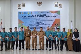 Pemkab Bengkayang tingkatkan daya saing tenaga kerja lewat pelatihan vokasi