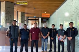 Imigrasi Singkawang deportasi satu WNA Malaysia usai jalani pidana