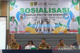 Banjarmasin giatkan pendidikan politik bangun demokrasi beretika