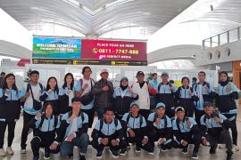 Tim Wushu dan karate bertolak dari Medan menuju Kudus