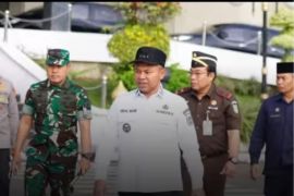 Galeri Foto - Gubernur Riau pimpin apel kebangsaan