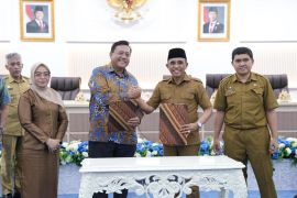 Pemprov Sulteng gandeng Telkomsat di program berani berdering