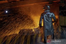 Investasi dan hilirisasi mengangkat ekonomi RI ke level baru