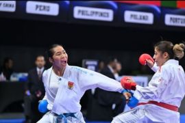 Dessyinta dan Adi awali perjuangan karate Sumut