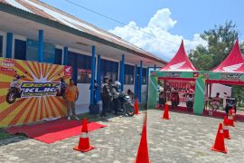 Tips berkendara honda: #Cari_Aman, gaya berkendara happy