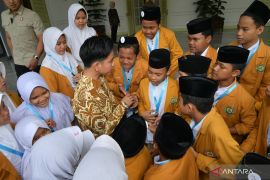 Jelang Hari Santri, Wapres ajak santri kunjungi Istana, museum, Monas