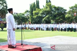 Bupati Sumenep tekankan santri harus mampu menghadapi tantangan global