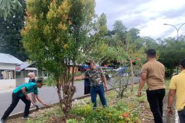 Bupati Pasaman Barat pimpin Goro bersama jaga kebersihan lingkungan