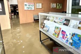 Perpustakaan Kaltim sigap amankan fasilitas layanan saat banjir