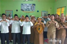 Kemenag Sumenep lakukan pemeriksaan kesehatan gratis pada Hari Santri