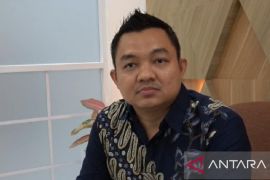 Harga emas naik, katrol gadai emas Pegadaian Padang