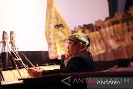 Senawangi Mengenang Ki Anom Suroto