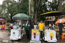 Usaha jus dan kopi gerobak jadi peluang wirausaha generasi muda di Pangkalpinang