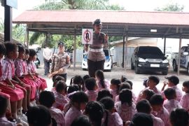 Polres Bengkayang beri edukasi lalu lintas kepada anak usia dini
