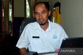 61 warga Belitung Timur terima bantuan stimulan rumah