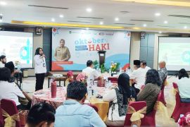 Kemenkum-Disporapar Kalbar dorong perlindungan HAKI pelaku Ekraf