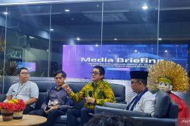 Warga DKI tak perlu terlalu khawatir soal mikroplastik di air hujan 