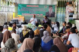 Polhukam kemarin dari operasi narkoba hingga Satgas Pangan Polri