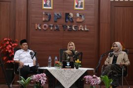 Wakil Wali Kota Ajak Orang Tua Menitipkan Anak di Pesantren