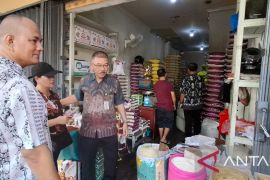 Satgas Pangan Kalbar memantau harga dan stok beras di pasar