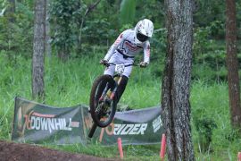 Pandu Satrio catat waktu tercepat di kualifikasi Indonesian Downhill