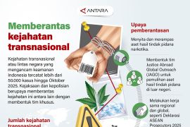 Memberantas kejahatan transnasional