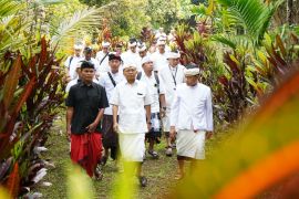 Koster ajak masyarakat lestarikan kearifan lokal lewat Tumpek Wariga
