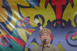 Bupati Ketapang Membuka Gawai Nyapat Tautn XIV Tahun 2025