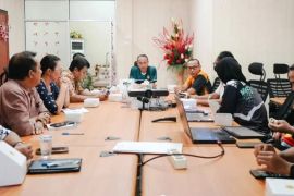 Sekda pimpin rapat evaluasi lanjutan SPPG