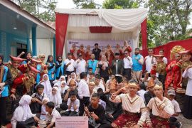 PLN hadirkan energi untuk pendidikan anak berkebutuhan khusus di Agam, semarakkan semangat Hari Pahlawan