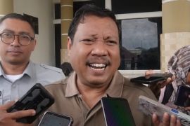 Pemkot Pangkalpinang keruk sungai cegah banjir