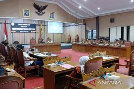 Rapat kompilasi DPRD Kotim sepakati APBD 2026 sebesar Rp1,9 triliun lebih