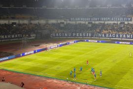 Persib Bandung unggul 1-0 atas Persis Solo di babak pertama