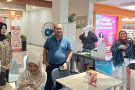 Hari Terakhir Penuh Inspirasi, Kakanwil Kemenkum Bengkulu Tinjau Stand Layanan KI dan AHU di Bencoolen Mall Bengkulu