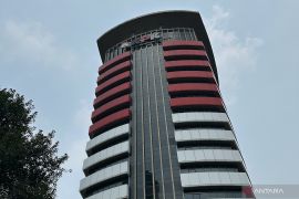 KPK umumkan 4 tersangka baru kasus korupsi PUPR OKU, salah satunya Wakil Ketua DPRD Purwanto