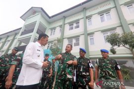 Politik kemarin, TNI siap ke Gaza hingga Menhan terima CDS India