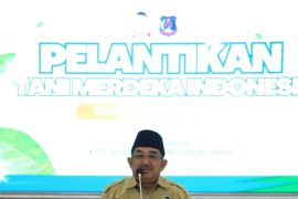 Bupati Tanjabbar: Keberadaan DPD Tani Merdeka dapat berkontribusi terhadap kelompok tani