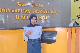 Mahasiswi Unigoro juara satu lomba desain gedung tingkat nasional