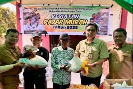 Pemkab Kotim distribusikan 5000 paket sembako murah untuk delapan kecamatan